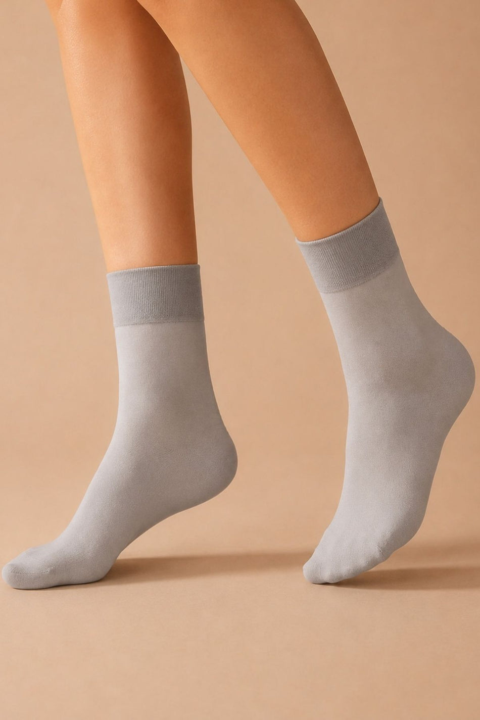 Women's Light Gray Plain Soft Textured Ribbed Ankle Socks - MALLTURK