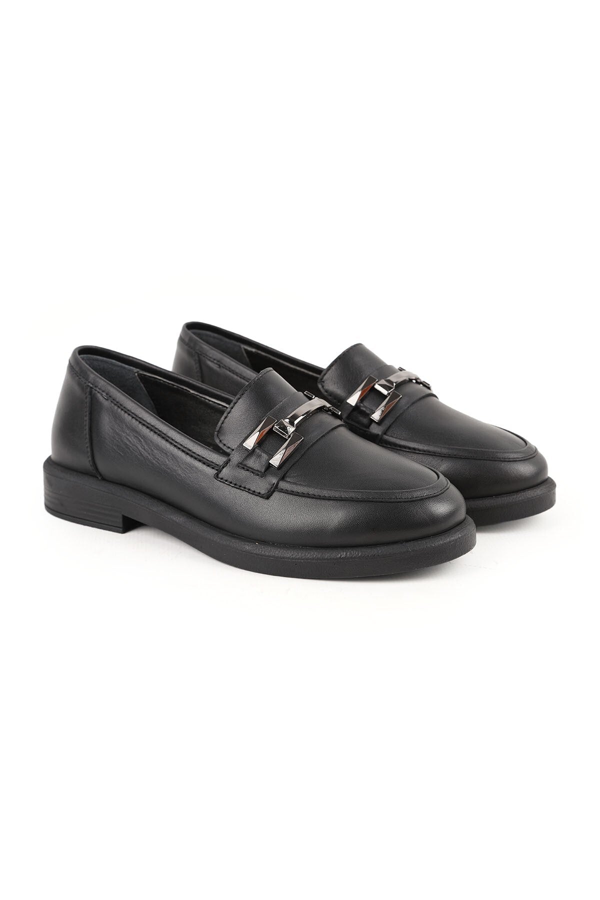 Women's Loafer Daily Comfortable Shoes Black Leather Lightweight Thermo Sole with Metal Accessories L04.702 - MALLTURK
