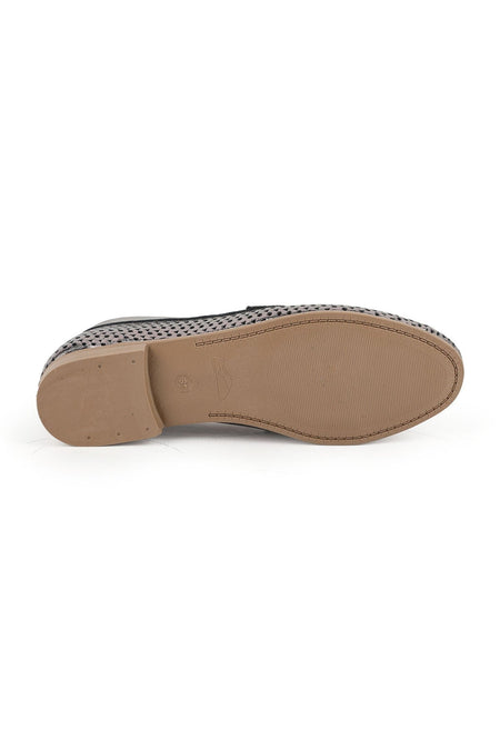 Women's Loafer Shoes Summer Laser Cut Mesh Patterned Tasseled Flexible Thermo Sole Daily L081.25204 - MALLTURK