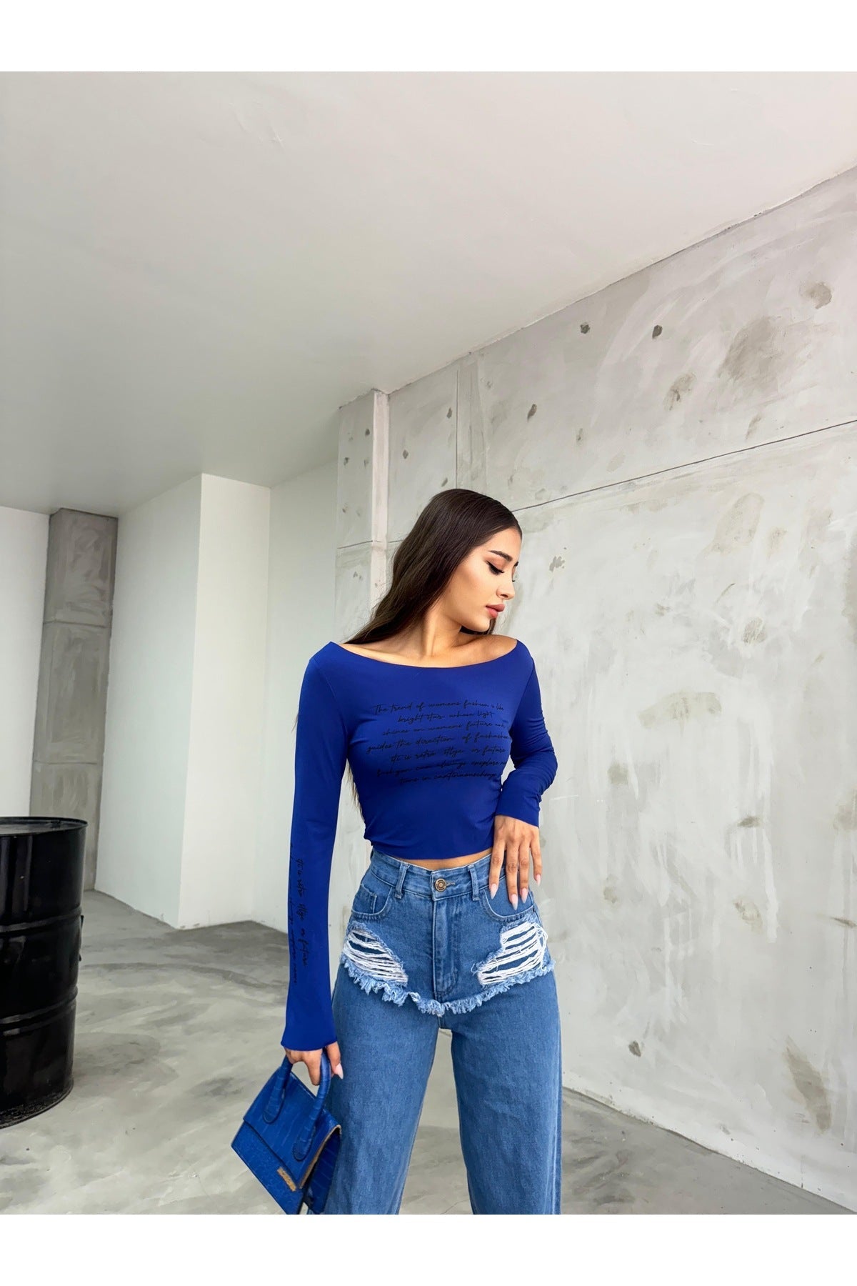 Women's Printed Stretchy Sandy Crop Blouse, Royal Blue - MALLTURK