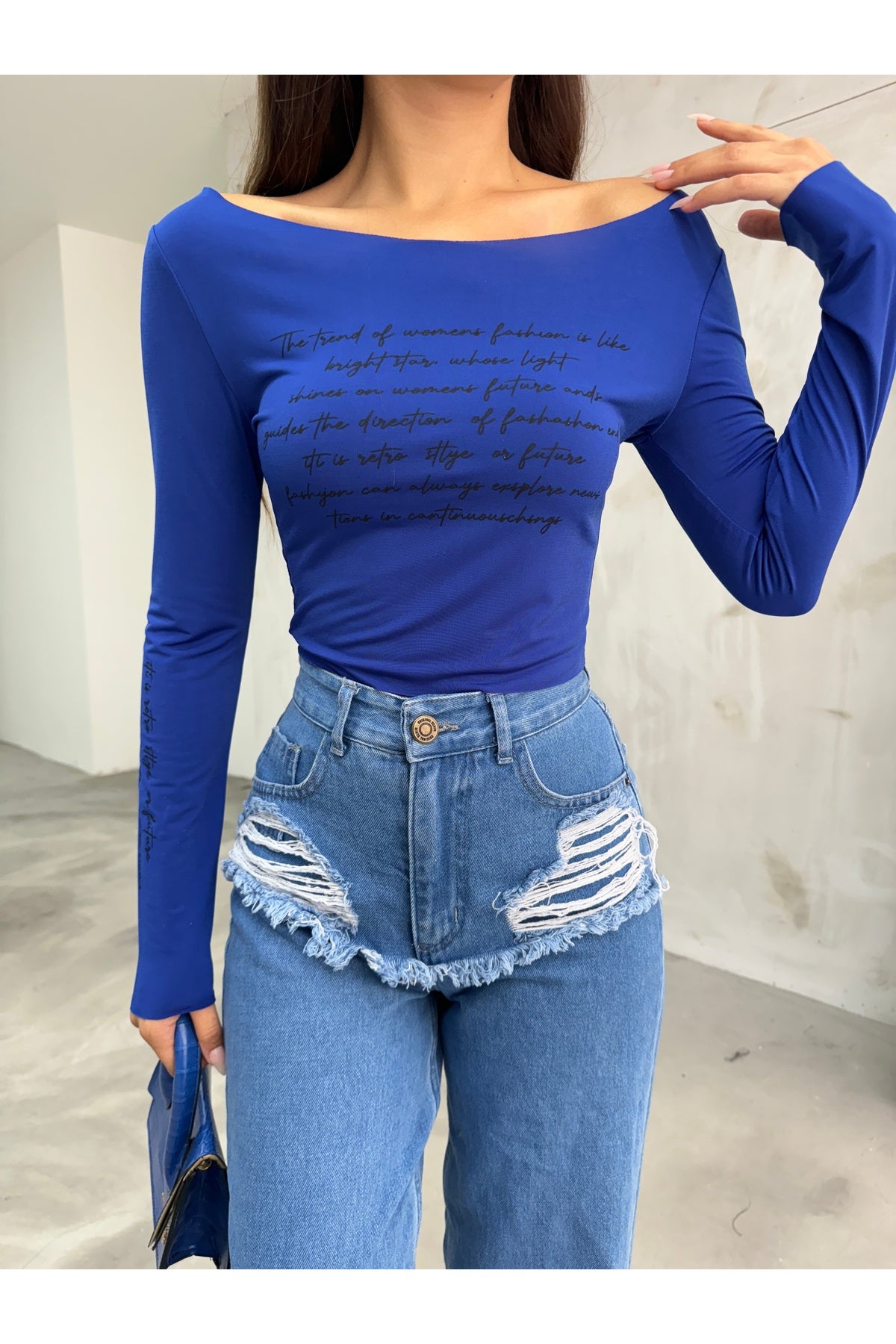 Women's Printed Stretchy Sandy Crop Blouse, Royal Blue - MALLTURK