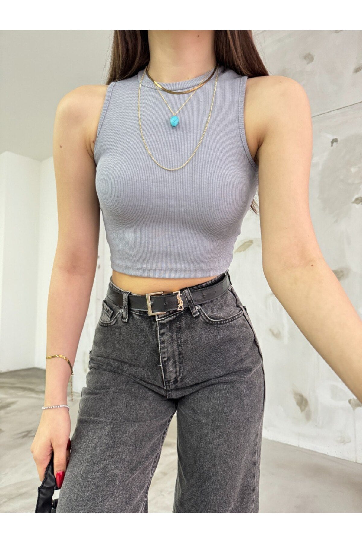 Women's Ribbed Crew Neck Back Window Detail Fitted Crop Top Blouse Grey - MALLTURK