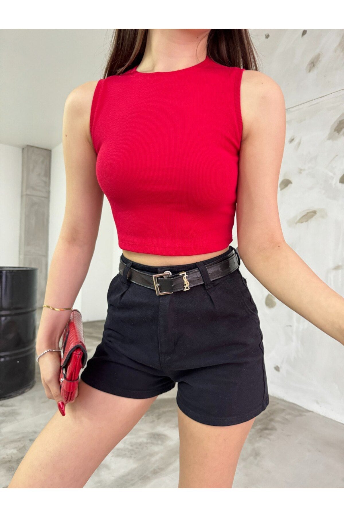 Women's Ribbed Crew Neck Sleeveless Fitted Crop Top Blouse Red - MALLTURK
