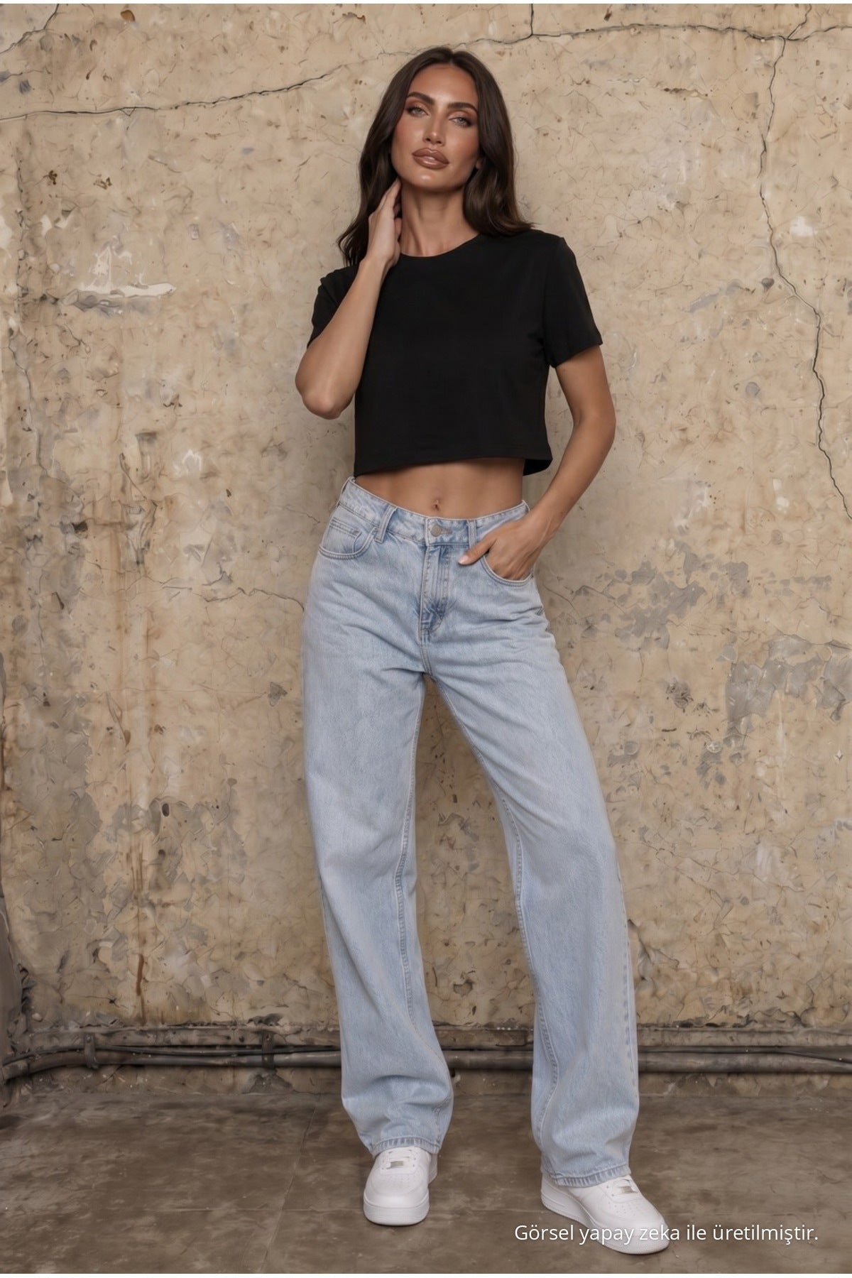Women's Round Neck Relaxed Fit Short Sleeve Basic Crop T-Shirt BLACK - MALLTURK