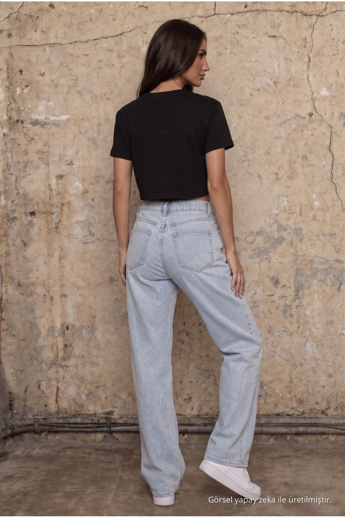 Women's Round Neck Relaxed Fit Short Sleeve Basic Crop T-Shirt BLACK - MALLTURK