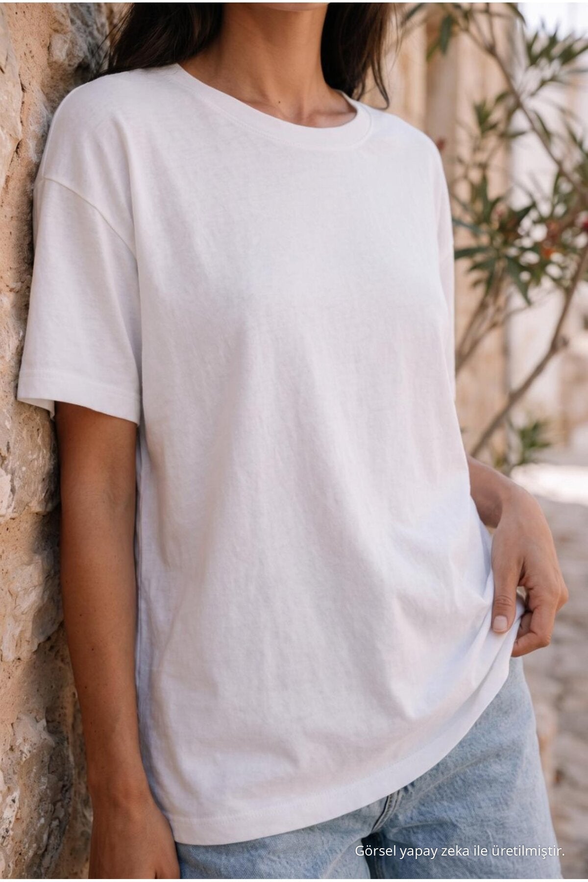 Women's Round Neck Relaxed Fit Short Sleeve Basic T-Shirt WHITE - MALLTURK