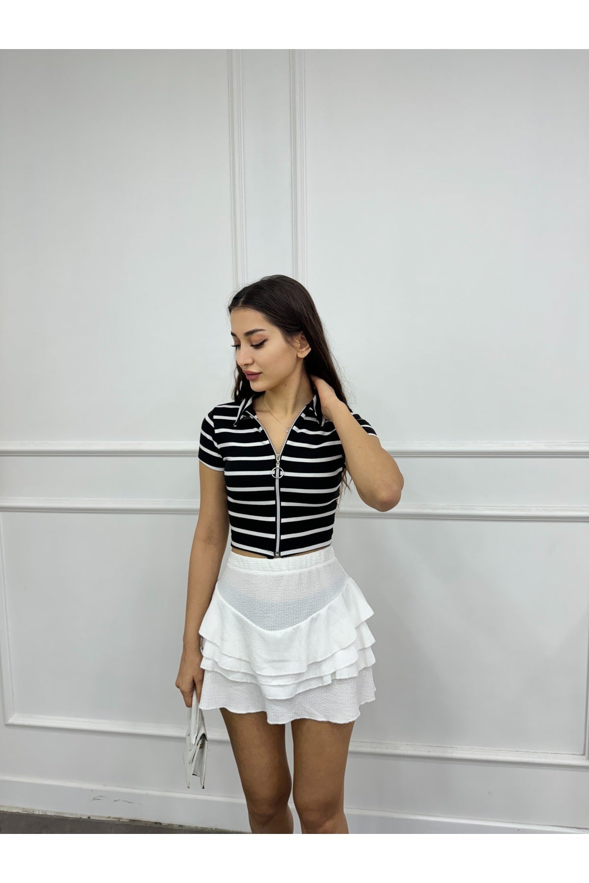 Women's Striped Crop Blouse with Zipper Detail, Black - MALLTURK