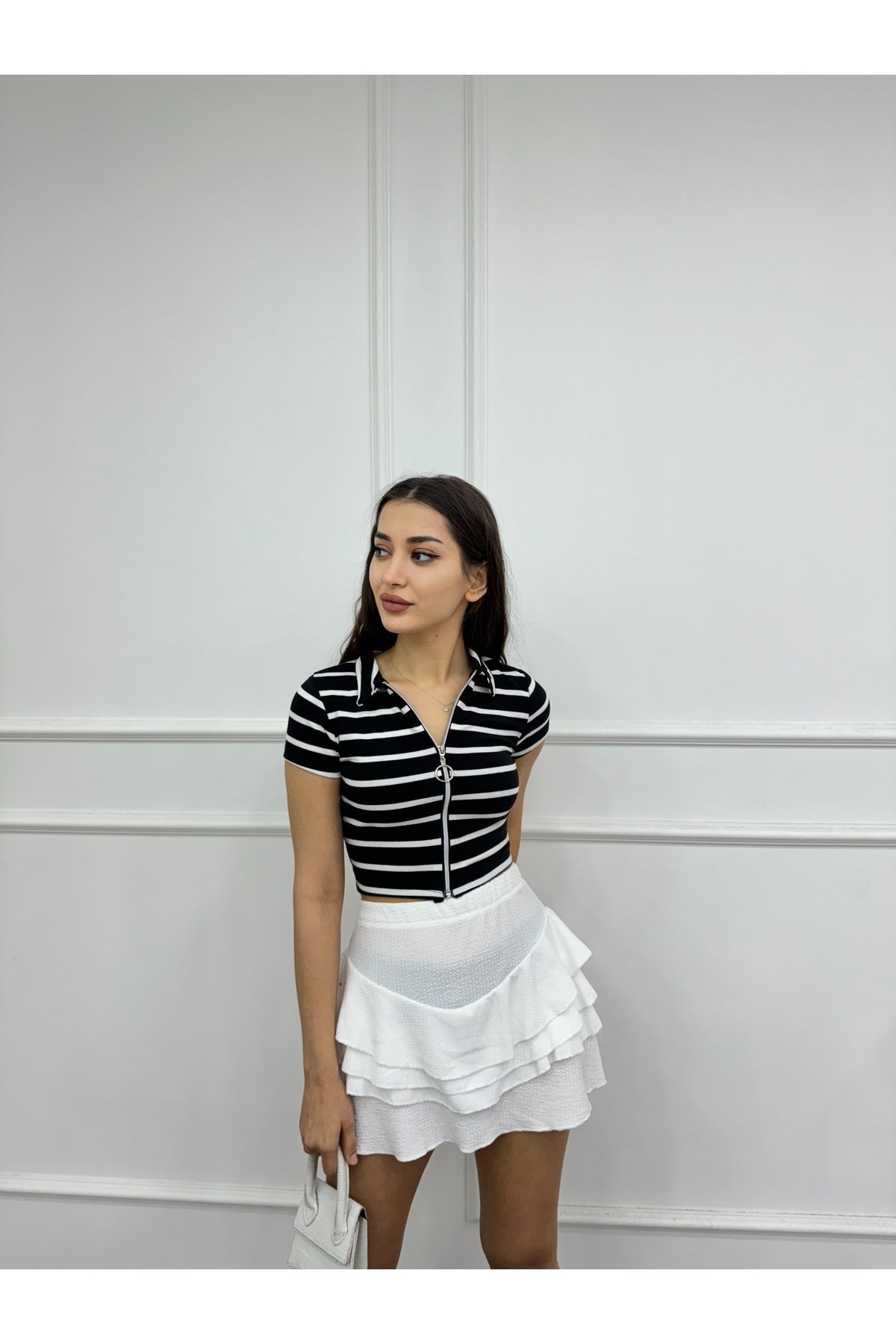 Women's Striped Crop Blouse with Zipper Detail, Black - MALLTURK